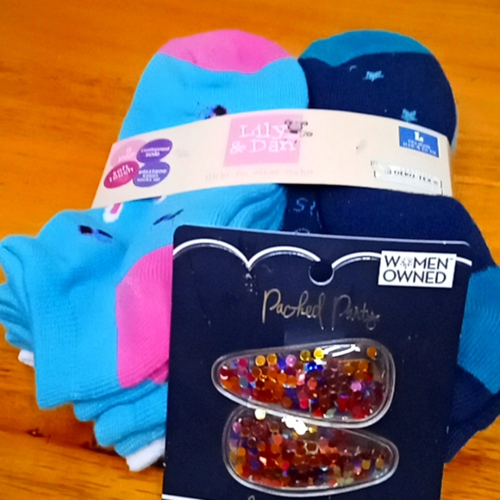 New Lily & Dan socks Sz L 4-10 & Confetti hair clips